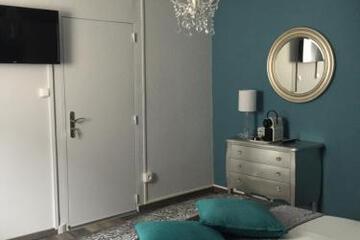 Photo 25