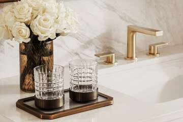 Bathroom amenities