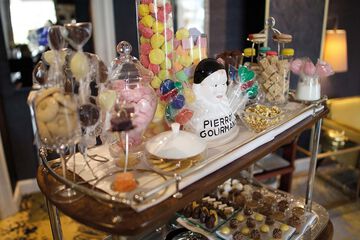 Snack bar