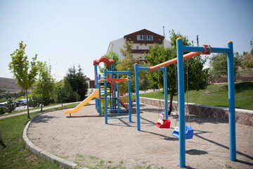 Children's play area - outdoor