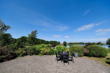 Sundeck