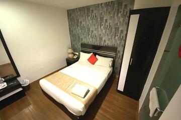 Photo 28