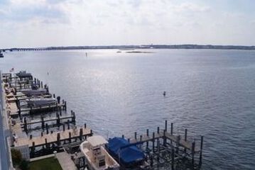 Dock