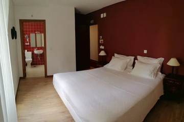 guest_rooms