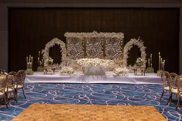 Indoor wedding