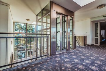 Elevator
