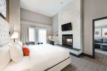 Room 12 of 38