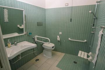Photo 34