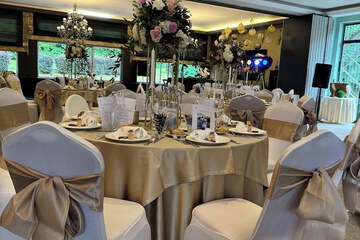 Indoor wedding