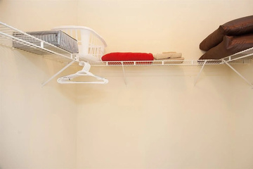 hotel_rooms