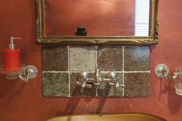Bathroom sink