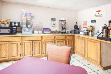 Breakfast area