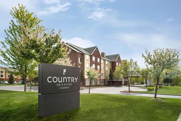 Country Inn & Suites by Radisson Novi, MI