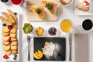 Breakfast meal