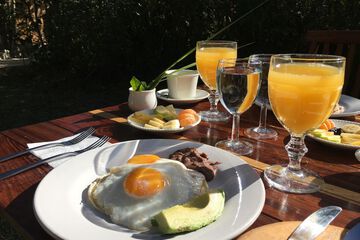 Breakfast meal
