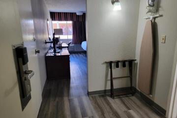 Photo 33