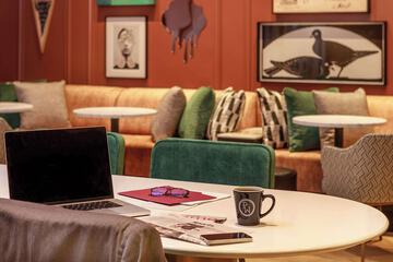 Hotel Interior 4 of 34