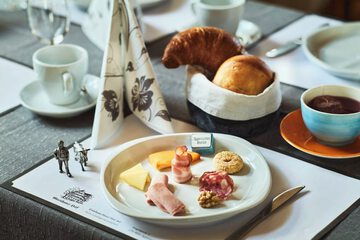 Breakfast meal