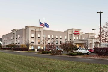 Hampton Inn & Suites Detroit / Sterling Heights