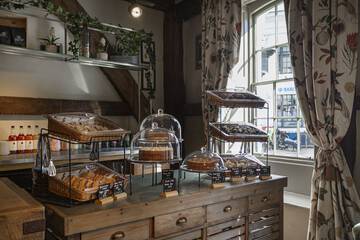 Coffee shop