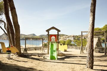 Children's play area - outdoor
