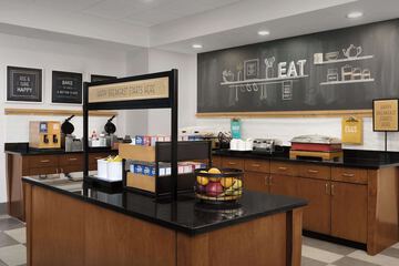 Breakfast/Coffee Service 33 of 36