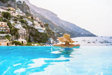 Infinity pool