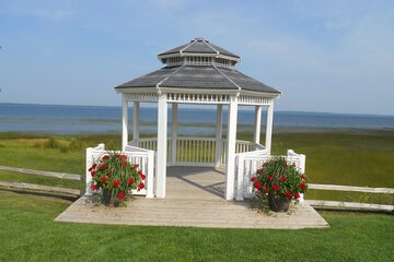 Hotel Exterior 37 of 42