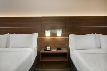 Room 22 of 42