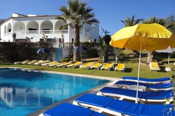 Sundeck