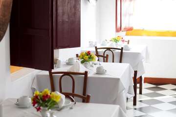 Breakfast area