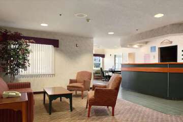 Business Center 26 of 26