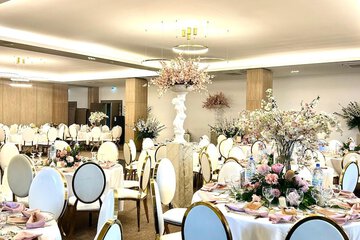 Reception hall