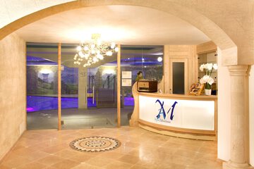 Spa reception