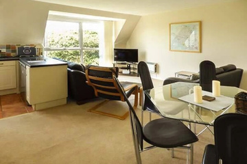 guest_rooms