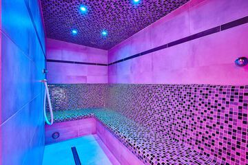 Steam room