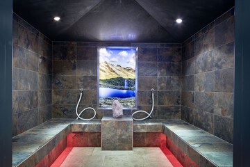 Steam room