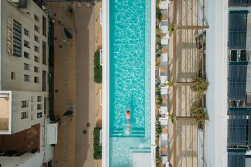Rooftop pool