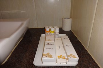 Bathroom amenities