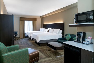 Room 15 of 43