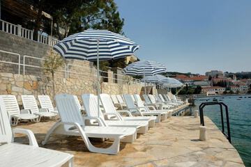 Sundeck
