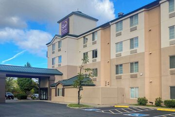 Sleep Inn & Suites Roseburg North Near Medical Center