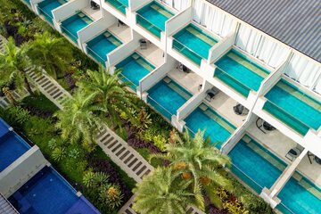 Private pool