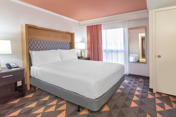 Room 29 of 43