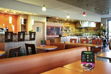 Food court