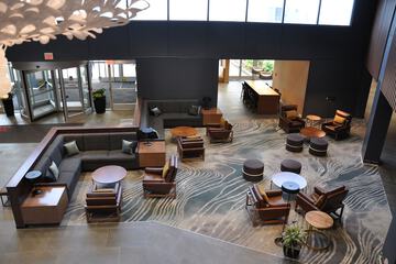 Lobby lounge