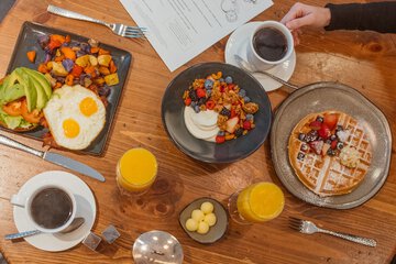 Breakfast meal