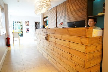 Spa reception
