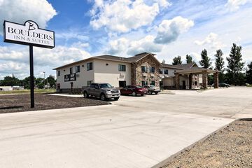 Cobblestone Inn & Suites - Clarion