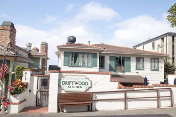 Pacific Edge Hotel on Laguna Beach